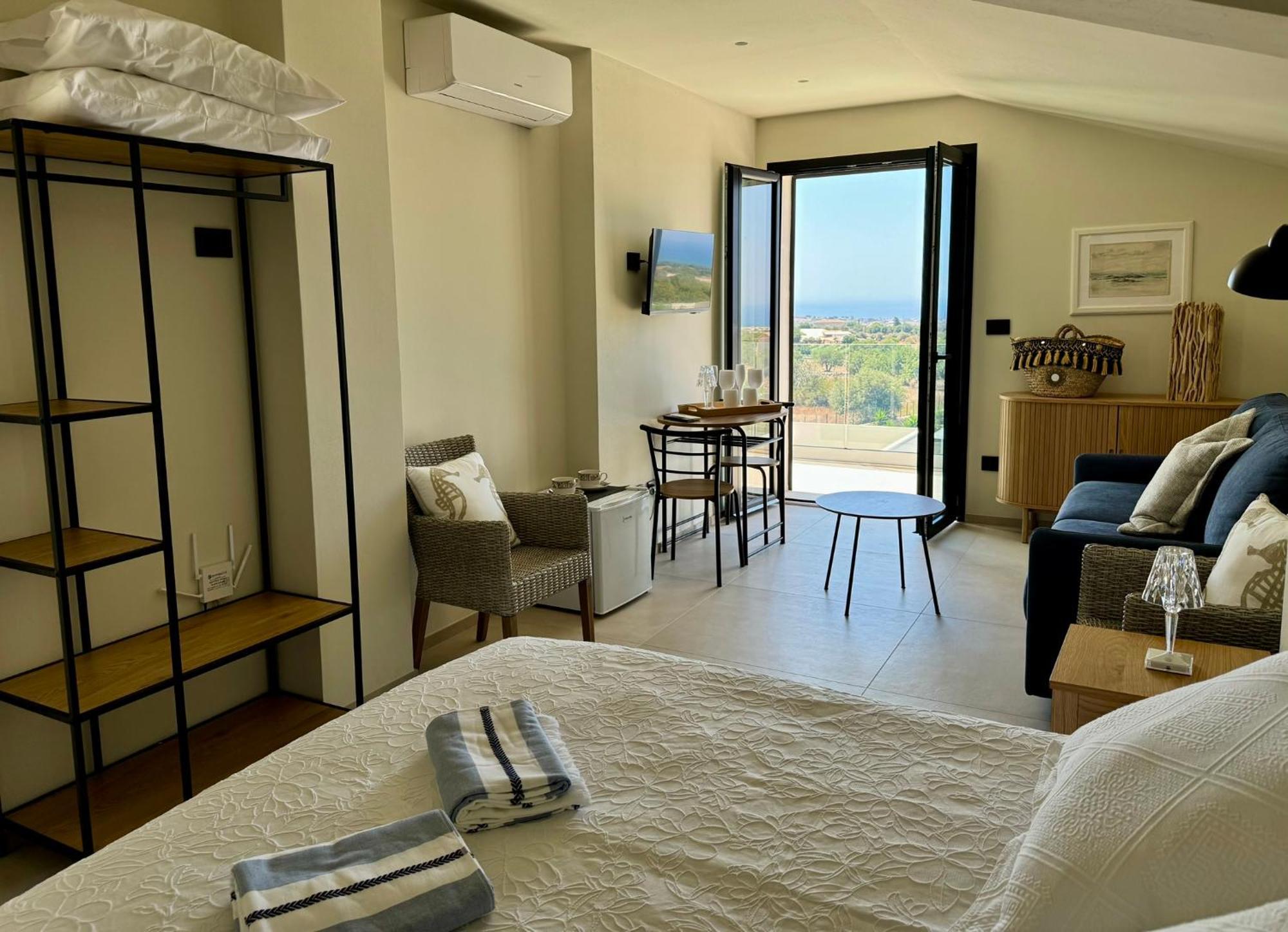 Villa Dolce Vita Sampieri Exteriör bild